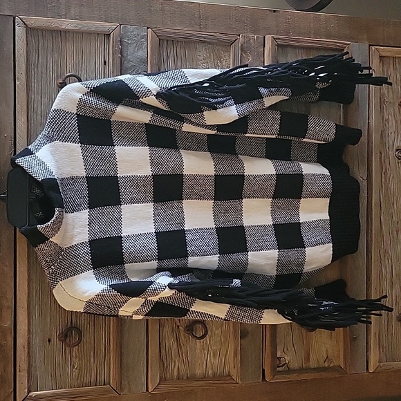 Ralph Lauren Black/Wht Checked Sweater, High Neck Under arm fringe, Med - Picture 2 of 10
